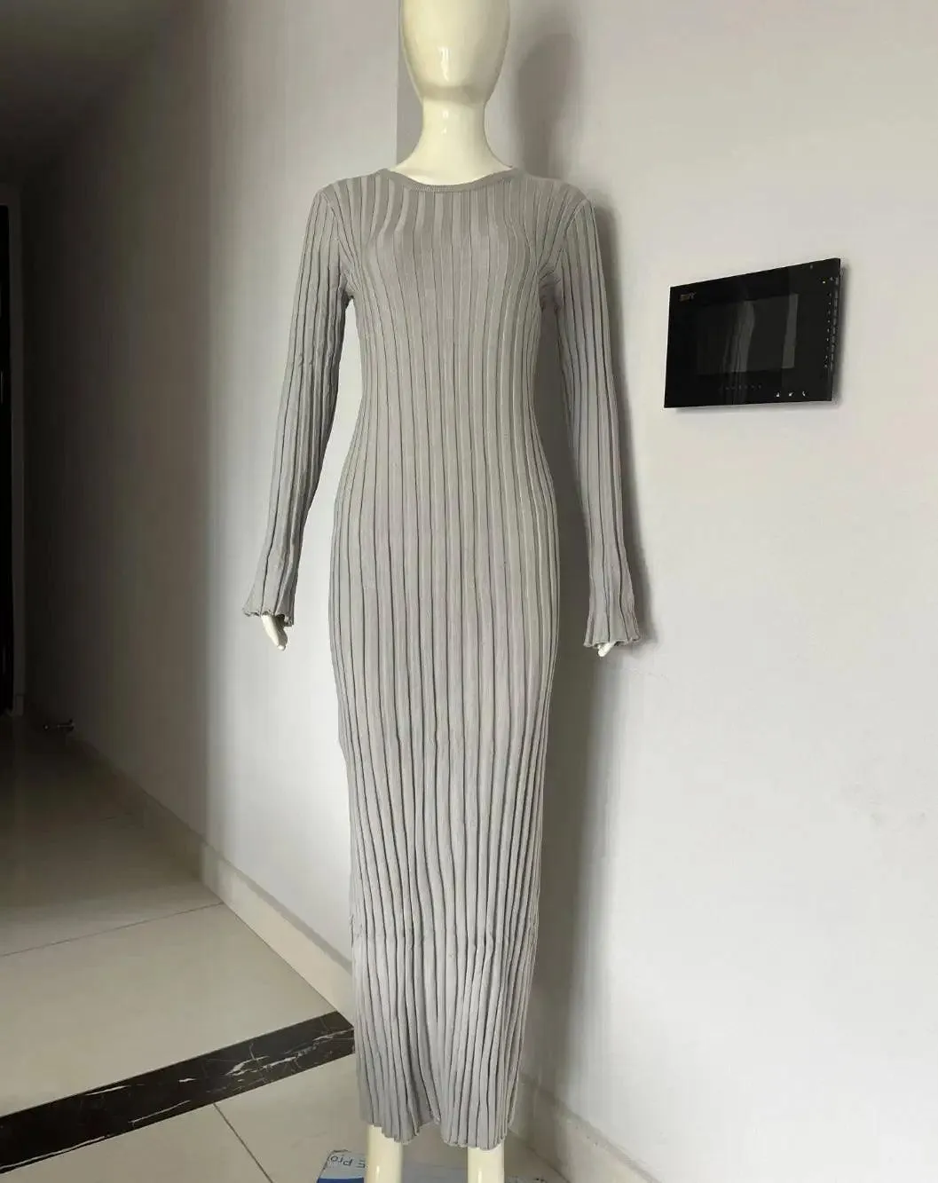 Casual V-neck Women Knitted Maxi Dress