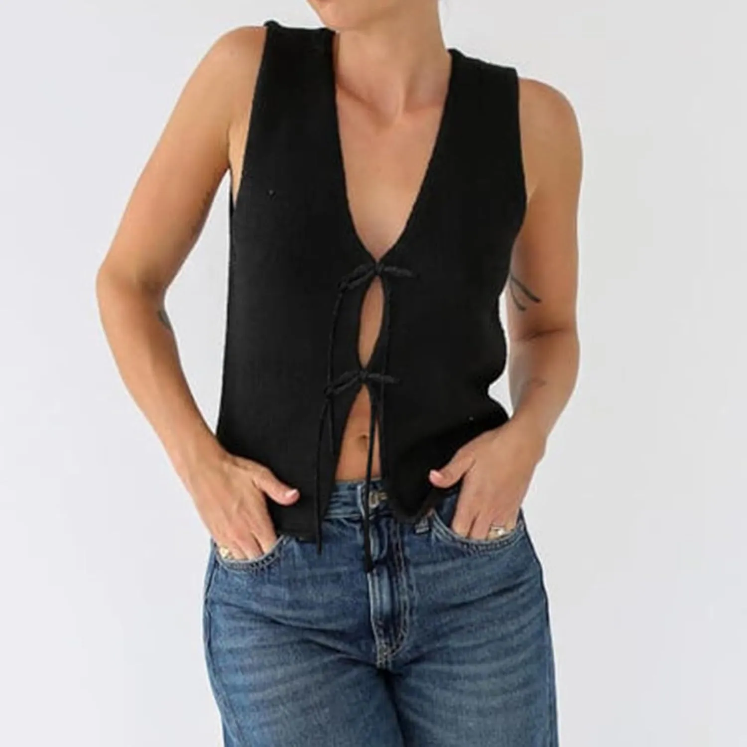 Crochet Knitted Vest for Women Vintage Y2K Hollow Out Button Down Cardigan Retro Crochet Knit Tank Vest