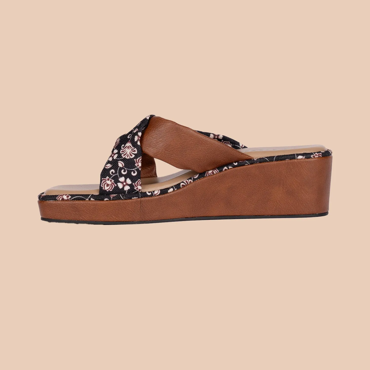 Hooghly Garden Cross Wedges