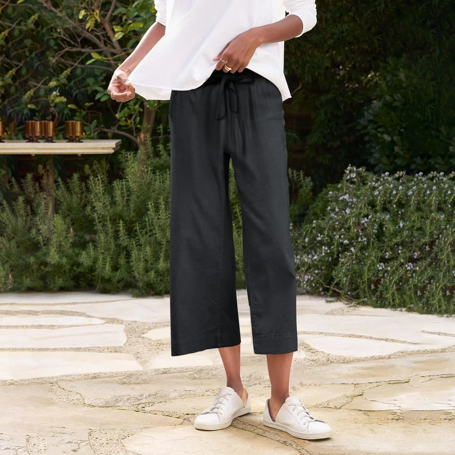 Linen Capri Pants for Women Casual High Waisted Cropped Wide Leg Trousers Lightweight Comfy Beach Pants with Pockets