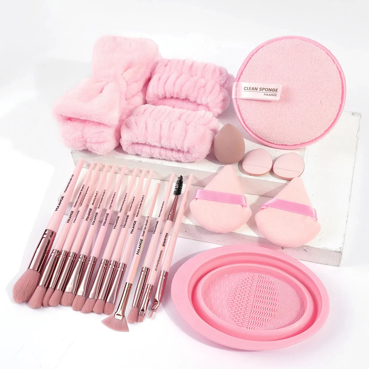 MAANGE 23-Piece Makeup Set  Brushes, Sponges & Accessories.