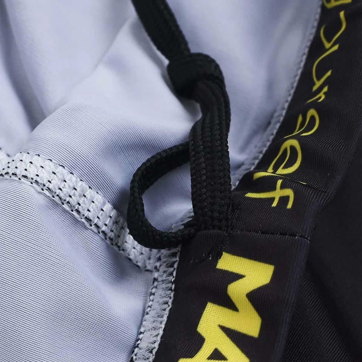Manto Alpha Vale Tudo Shorts Black