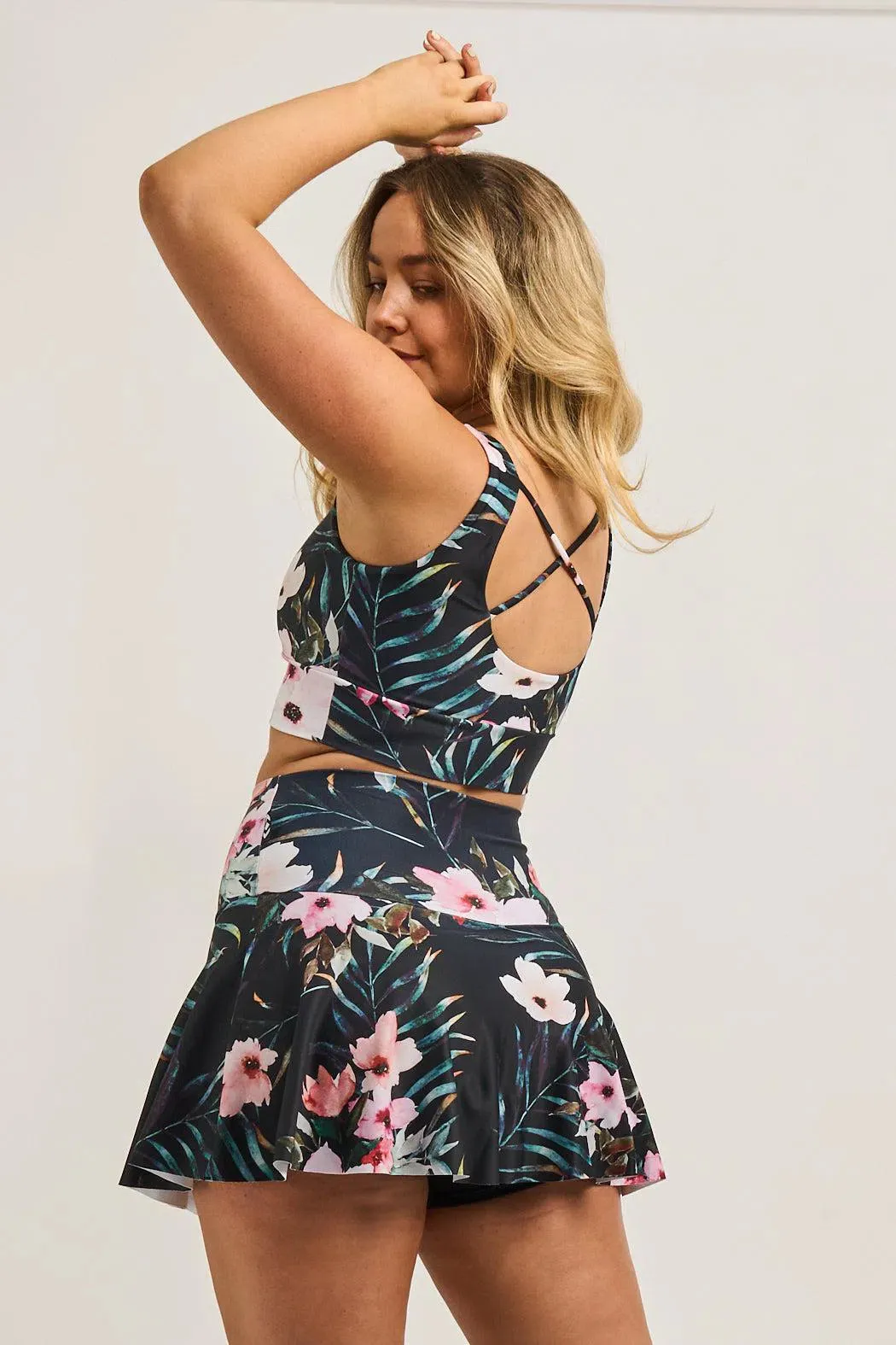 Performance High Waisted Simple Skort - Exotic At Heart