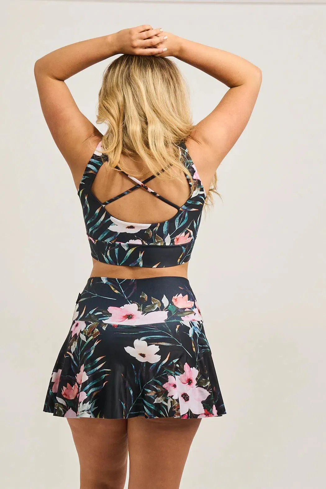 Performance High Waisted Simple Skort - Exotic At Heart