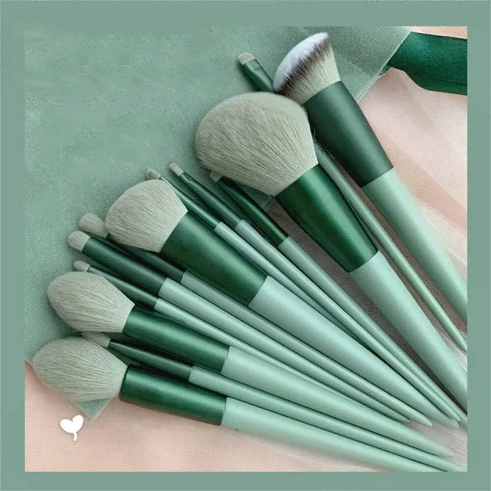 Soft Makeup Brushes Set Eyeliner Eye Shadow Brush Cosmetic Foundation Blush Powder Blending Beauty Makeup