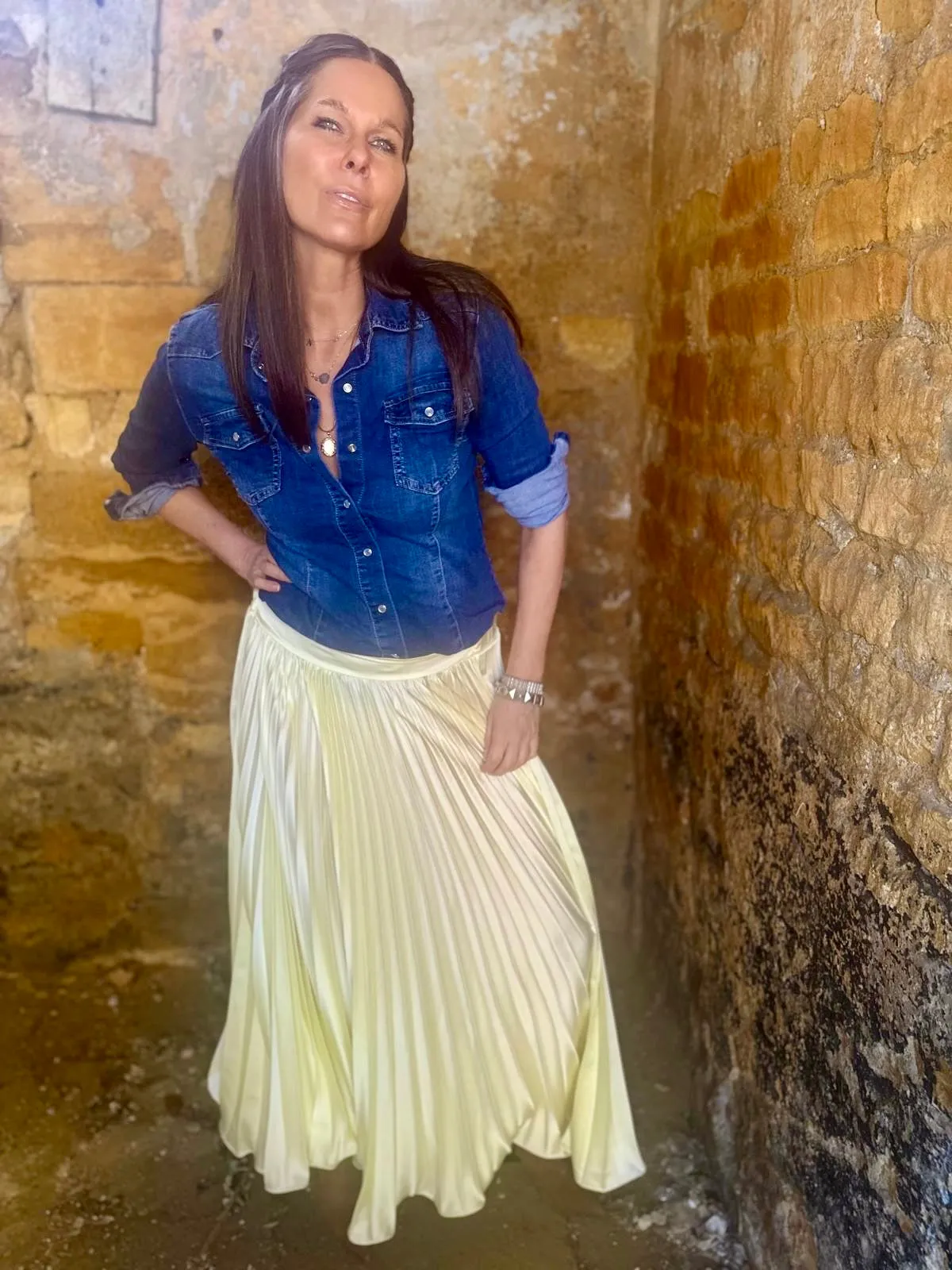 Sue Pleated Skirt - Vanilla