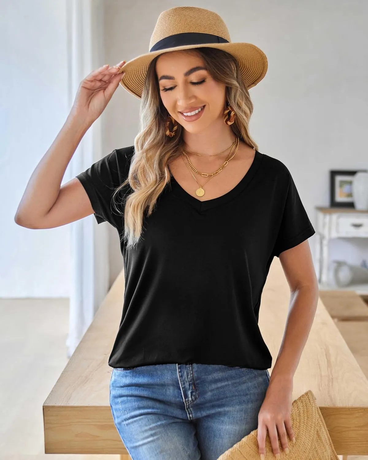 Women Short Sleeve V Neck Tshirt Plus Size Lightweight Oversized High Low Blouses Tops Tee