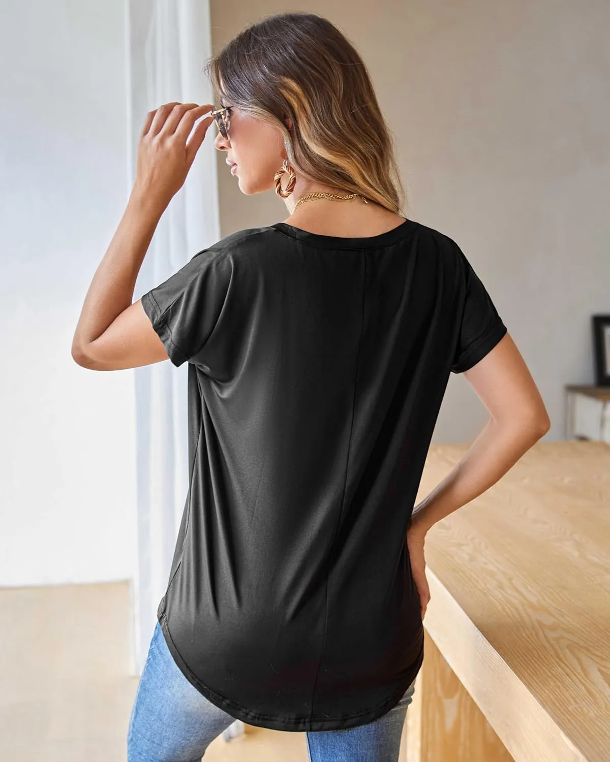 Women Short Sleeve V Neck Tshirt Plus Size Lightweight Oversized High Low Blouses Tops Tee